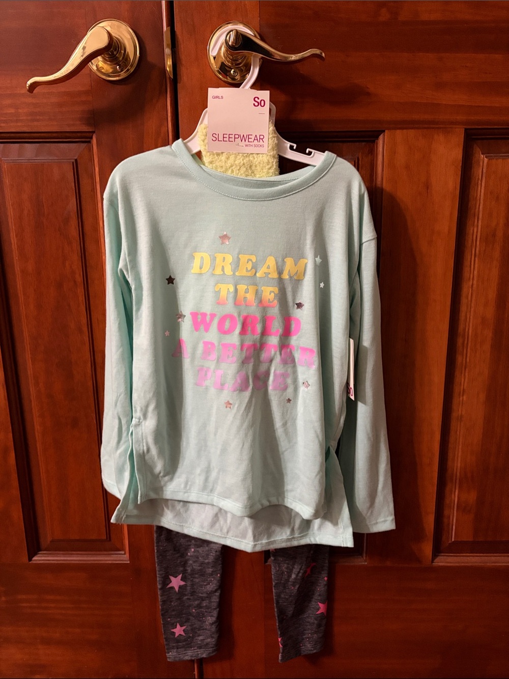 Girls Pajama Set with socks (size 6)